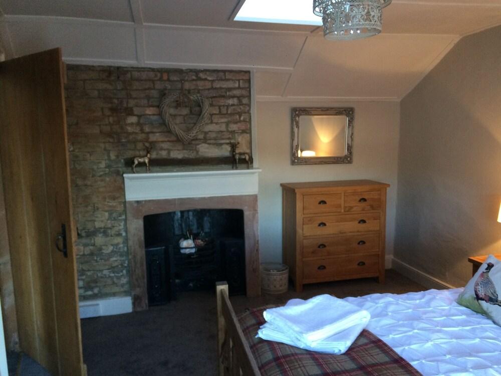 Pet Friendly Cosy & Quirky Cottage in the Centre of Alston