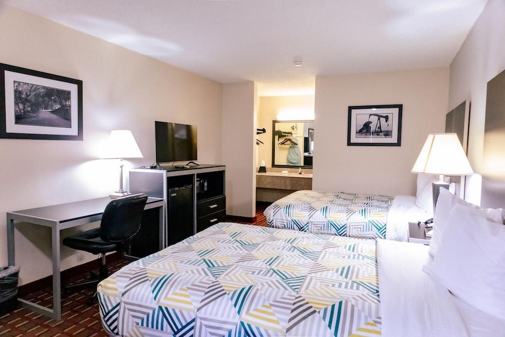 Motel 6 Nacogdoches TX Pet Policy