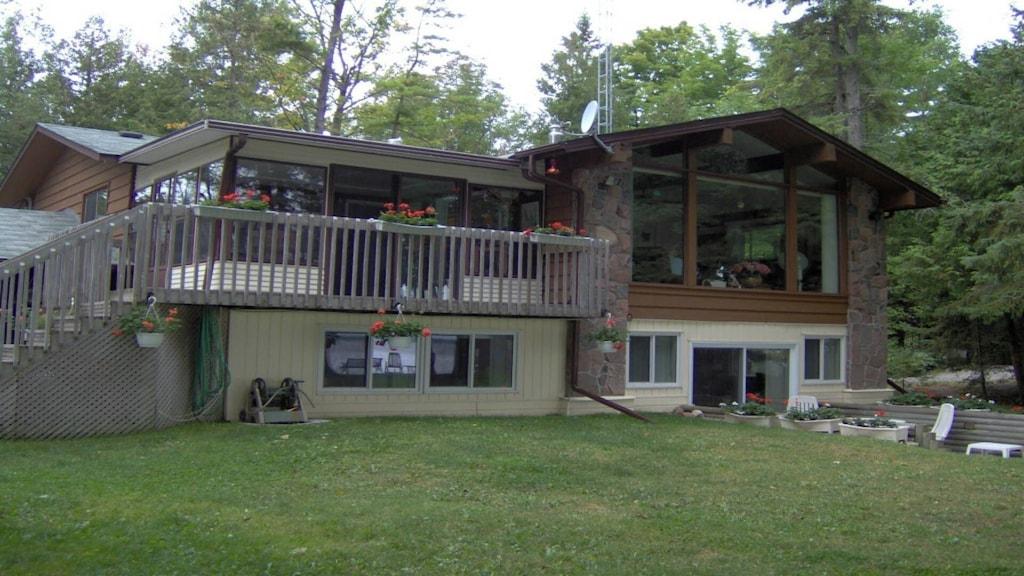 Pet Friendly Vacation Rentals in Kawartha Lakes, ON - BringFido