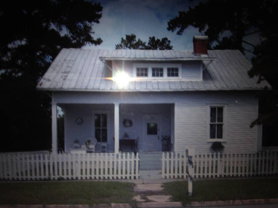 Quitman Airbnb Rentals Pet Policy