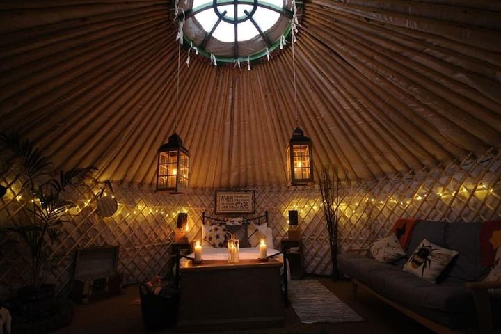 Pet Friendly Glamping on the Hill