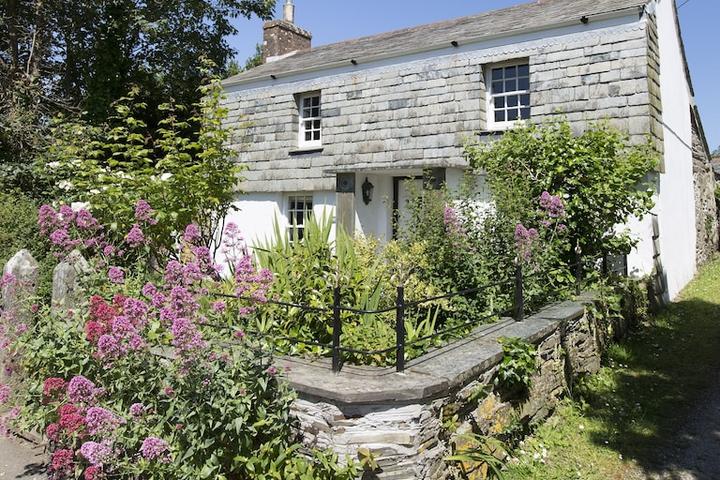 Pet Friendly Charming Grade II Listed Cottage