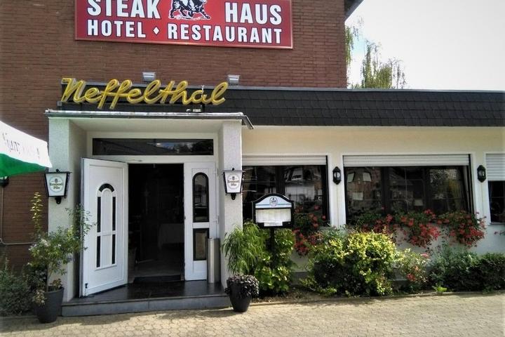 Pet Friendly Hotel Restaurant Neffelthal