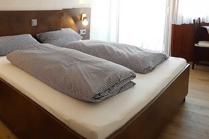 Pet Friendly Double Room with Shower