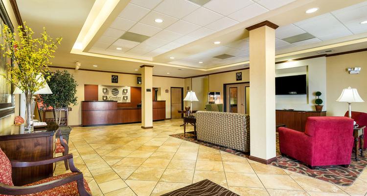 Comfort Inn Suites Pet Policy