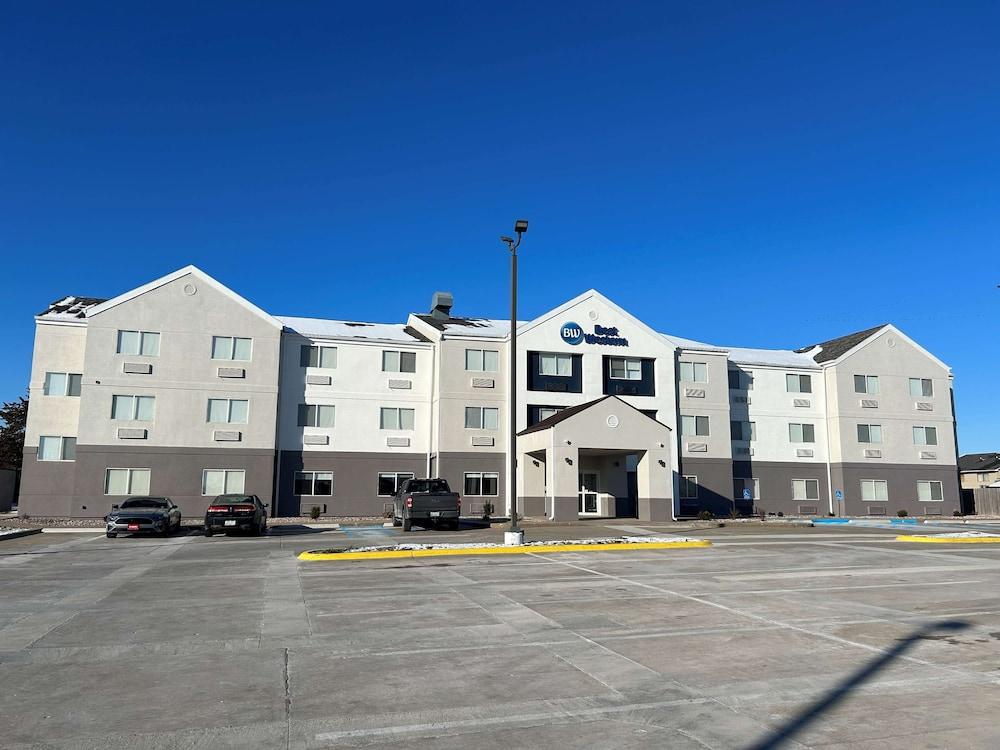 SureStay Plus Hotel by Best Western Ottumwa Pet Policy