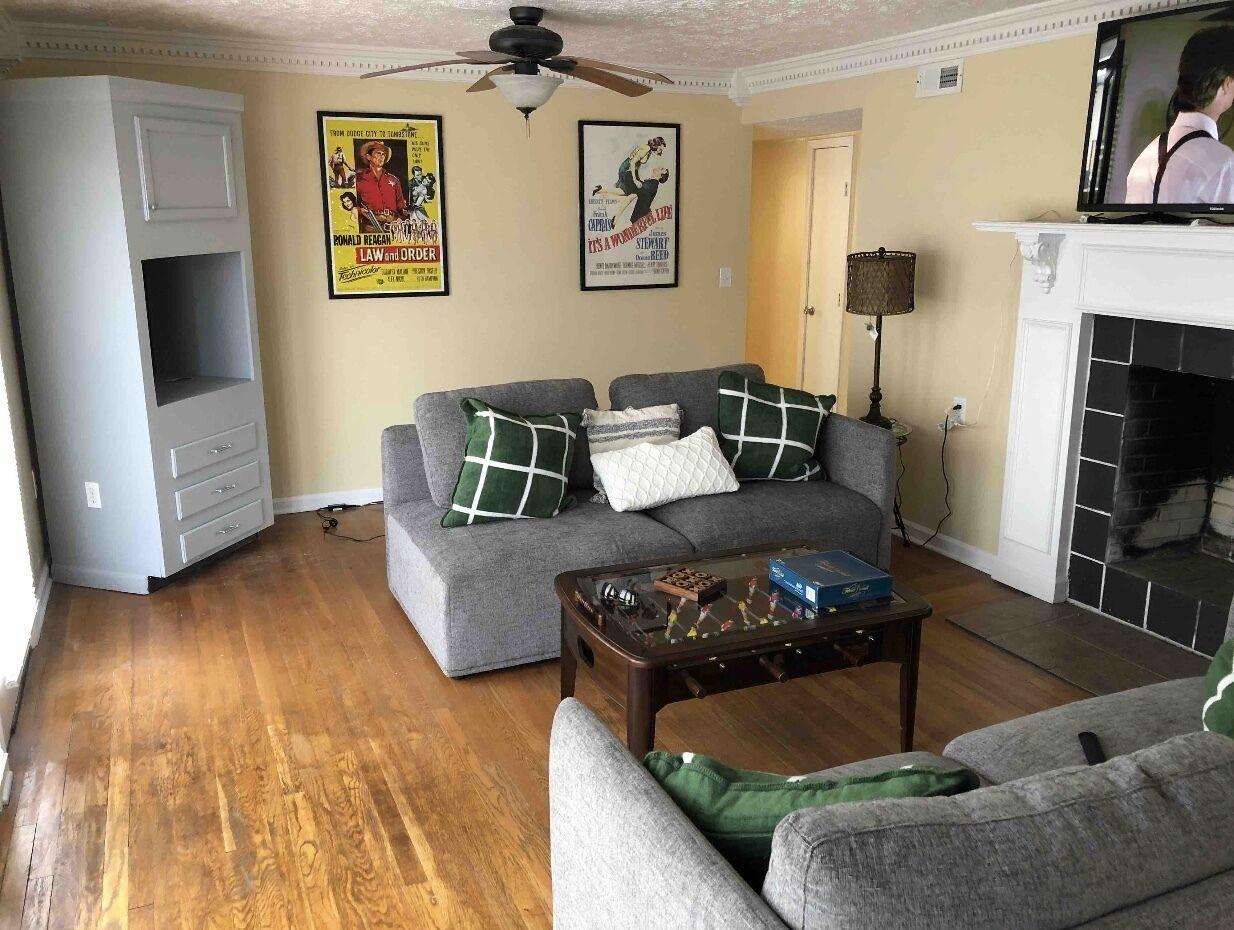 Pet Friendly Evelyn's Cottage