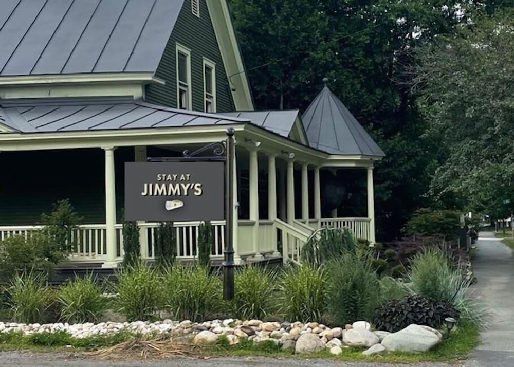 Pet Friendly Stay at Jimmy's
