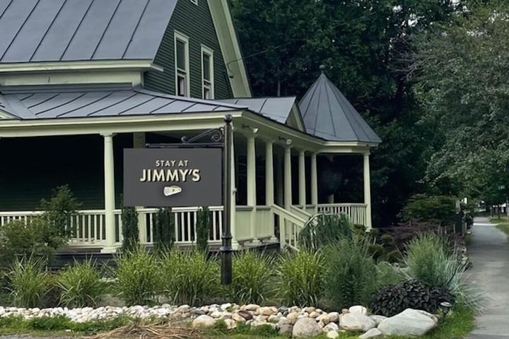 Pet Friendly Stay at Jimmy's