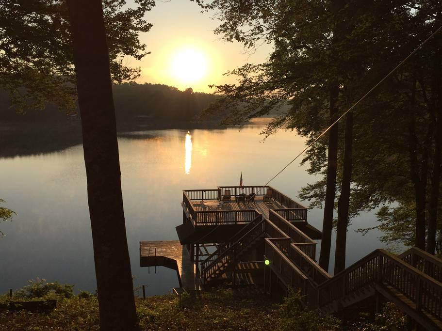 Pet Friendly Lake Gaston Airbnb Rentals