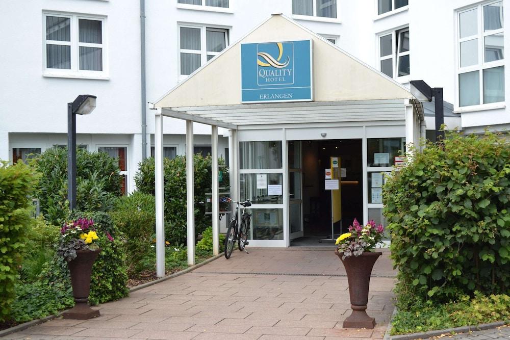 Pet Friendly Quality Hotel Erlangen