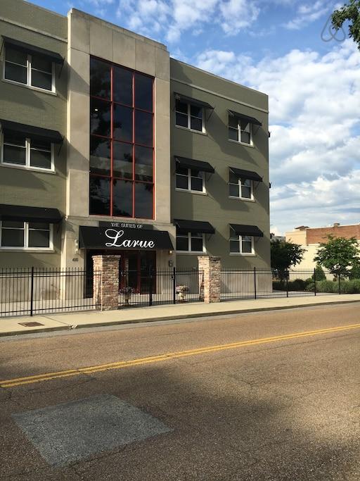 Brownsville Airbnb Rentals Pet Policy