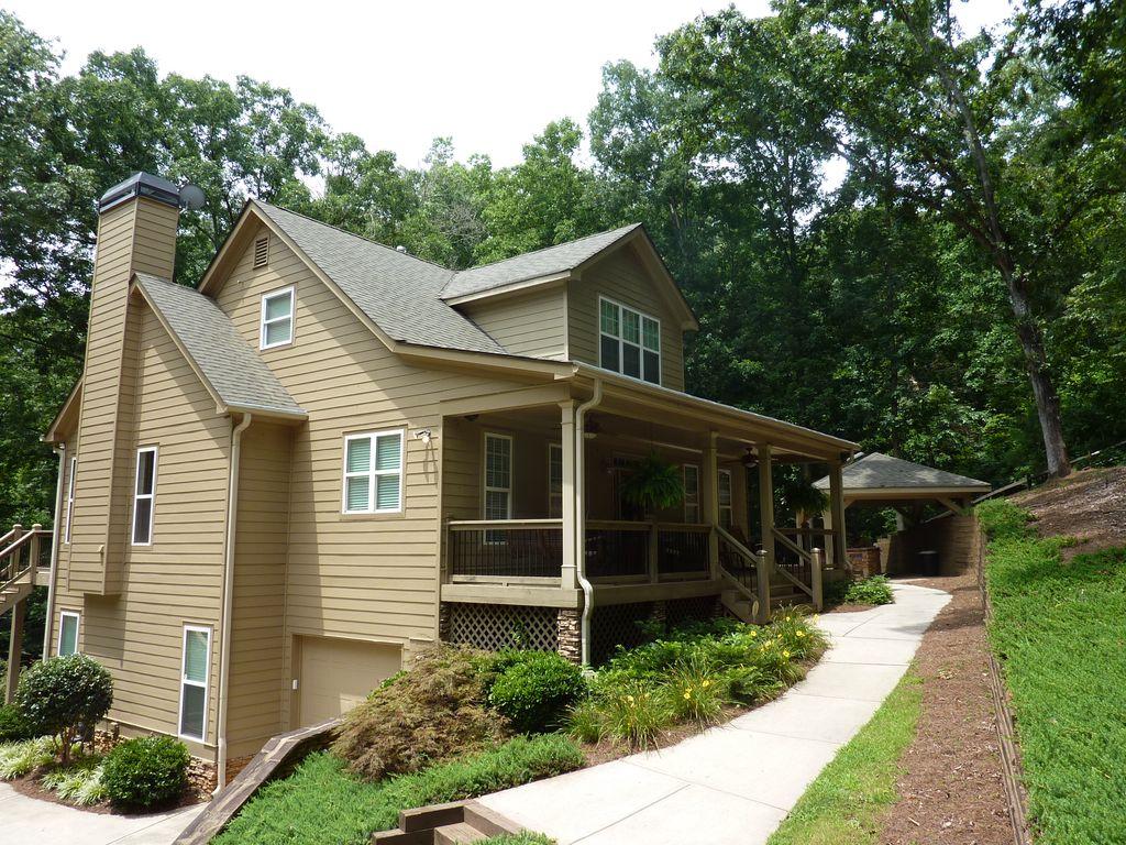 Braselton HomeAway Rentals Pet Policy
