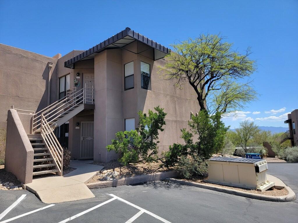 Pet Friendly Canyon View 2BR with Den 6130