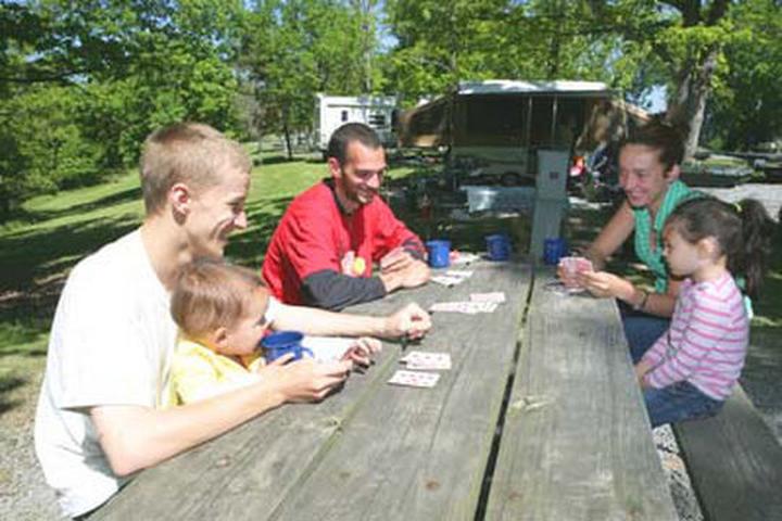 Pet Friendly Kincaid Lake State Park Campground