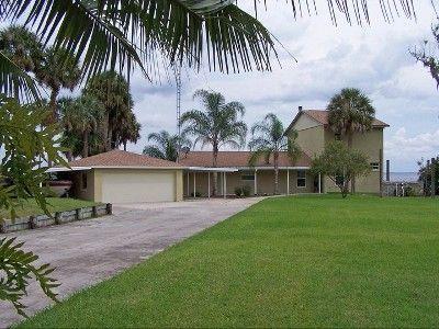 Pet Friendly Vacation Rentals In Astor Fl Bringfido