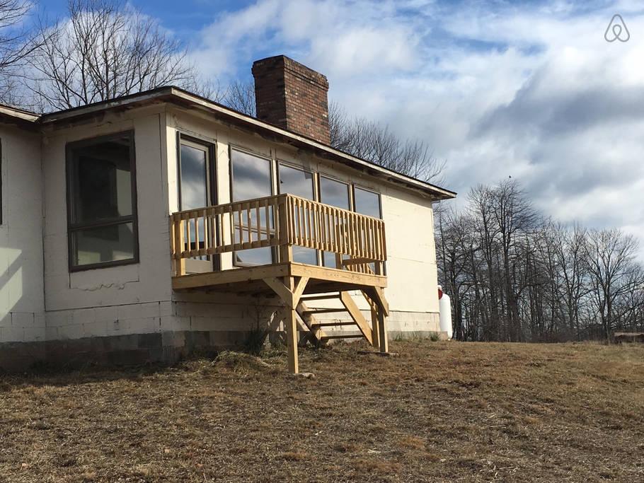 Pet Friendly Monticello Airbnb Rentals
