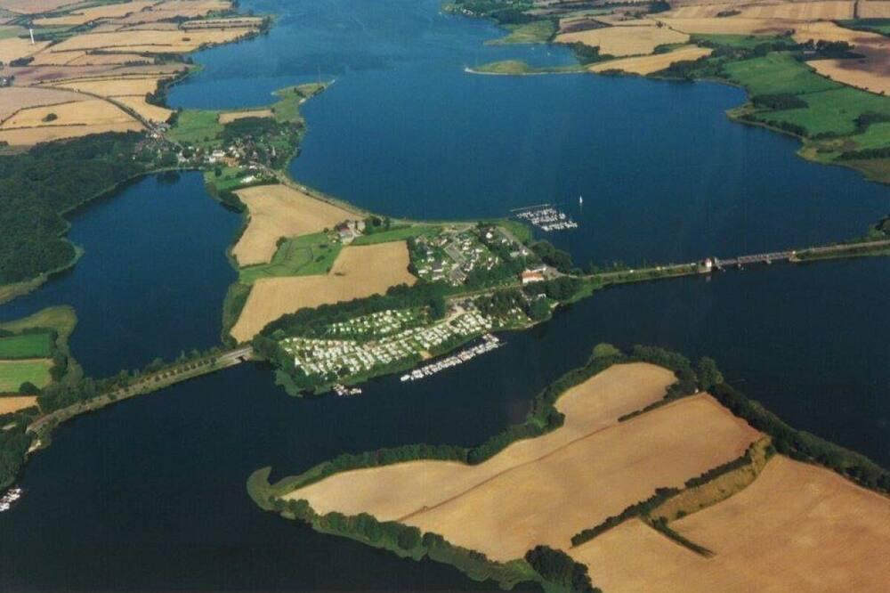 Pet Friendly Fanö Huset in Lindaunis