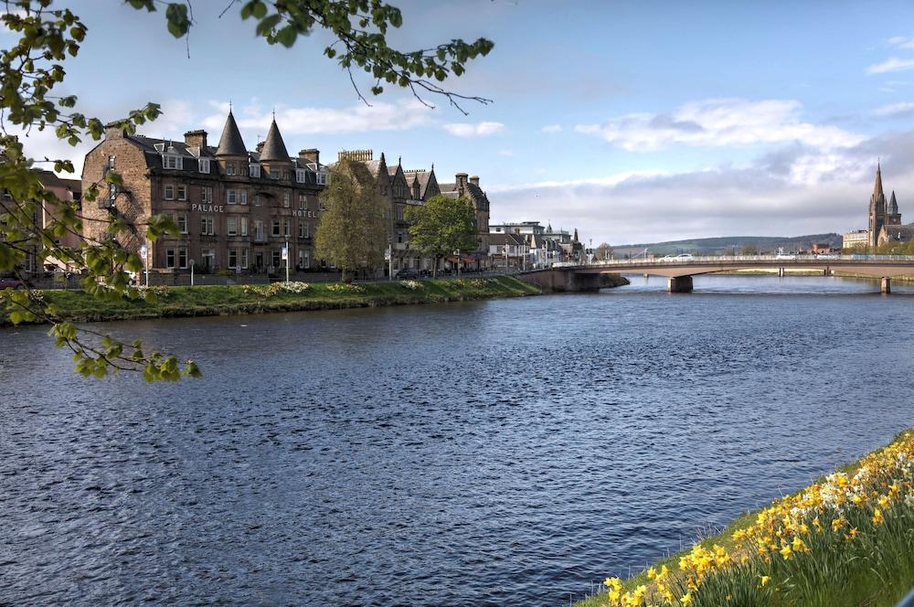 Pet Friendly Best Western Inverness Palace Hotel & Spa