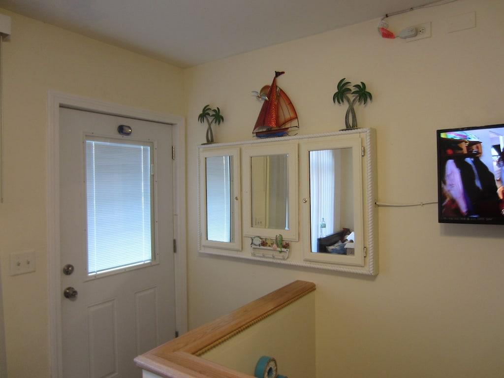 The Captain's Quarters Pet Policy