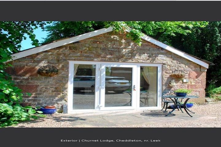 Pet Friendly Comfortable Barn in Cheddleton