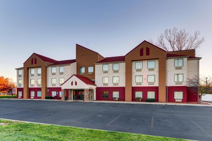 Pet Friendly Red Roof Inn Springfield OH