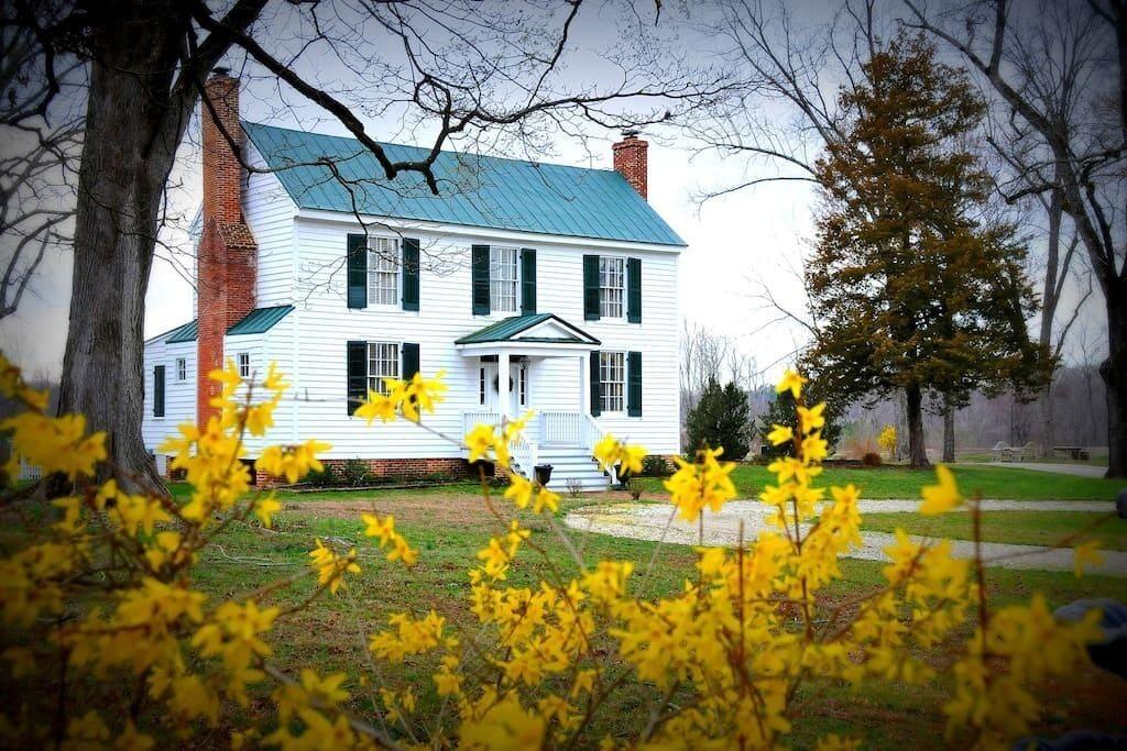 Moss Side Manor House Pet Policy