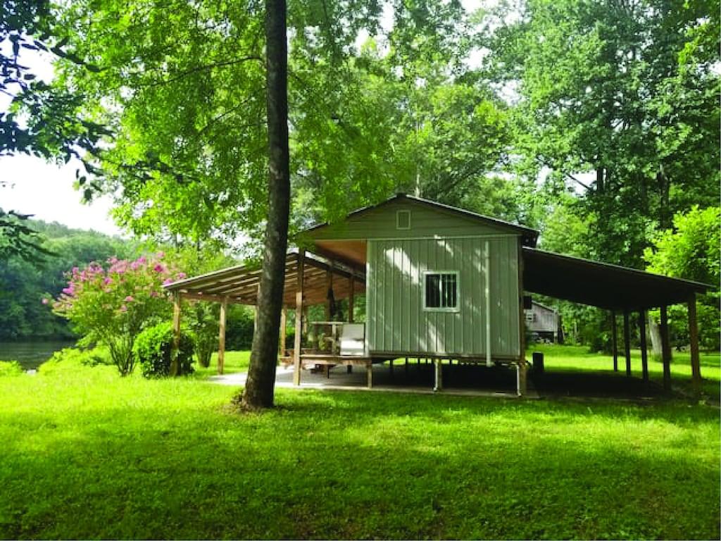 Pet Friendly Secluded Riverfront Cabin Oasis