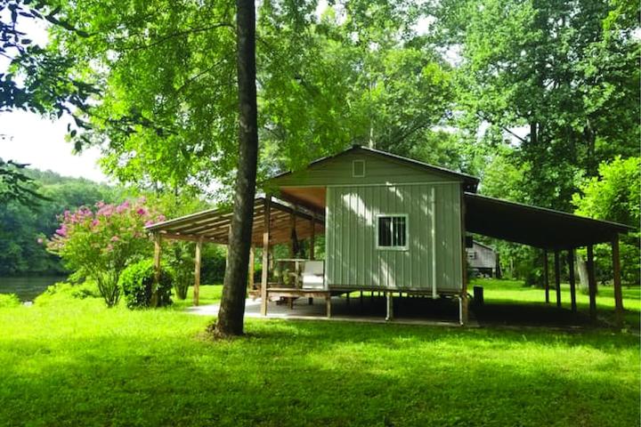 Pet Friendly Secluded Riverfront Cabin Oasis