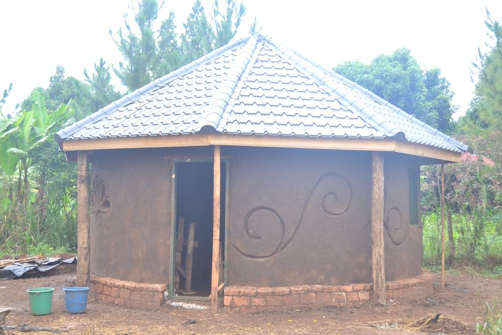 Pet Friendly Eco-Agric Uganda Cottages