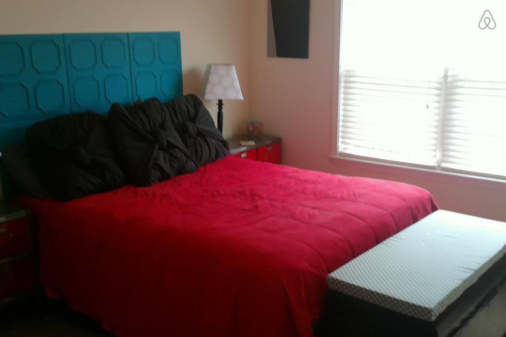 Leland Airbnb Rentals Pet Policy