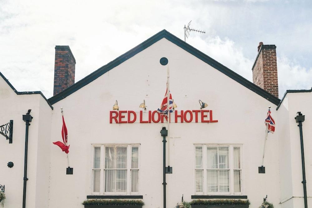 Pet Friendly The Atherstone Red Lion Hotel