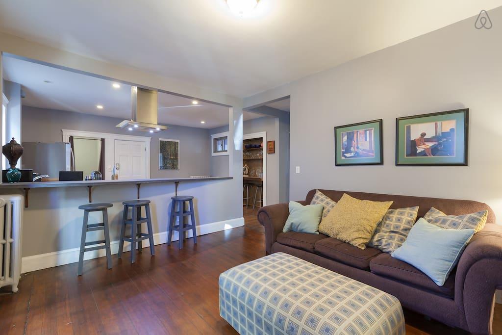 Somerville Airbnb Rentals Pet Policy