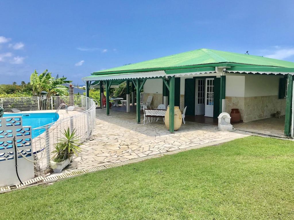 Pet Friendly 4BR in Saint-Francois With Breathtaking Sea Views