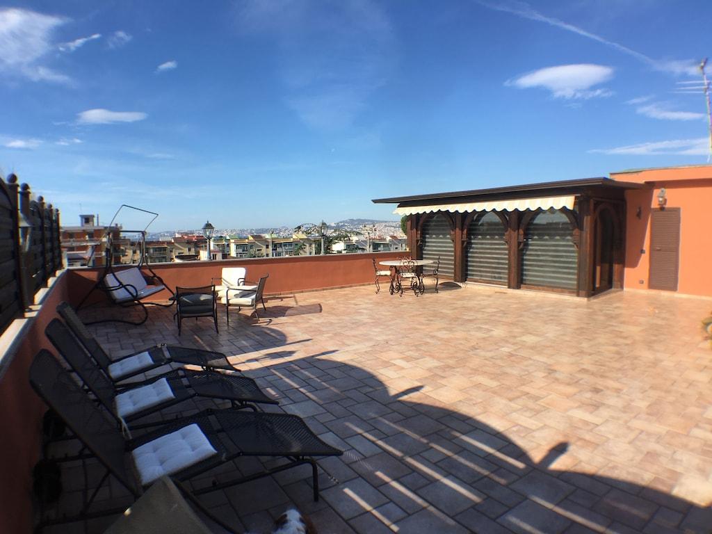 Pet Friendly Penthouse with Large Terrace & Panoramic View