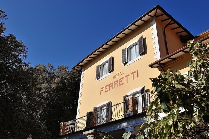 Pet Friendly Ferretti Hotel