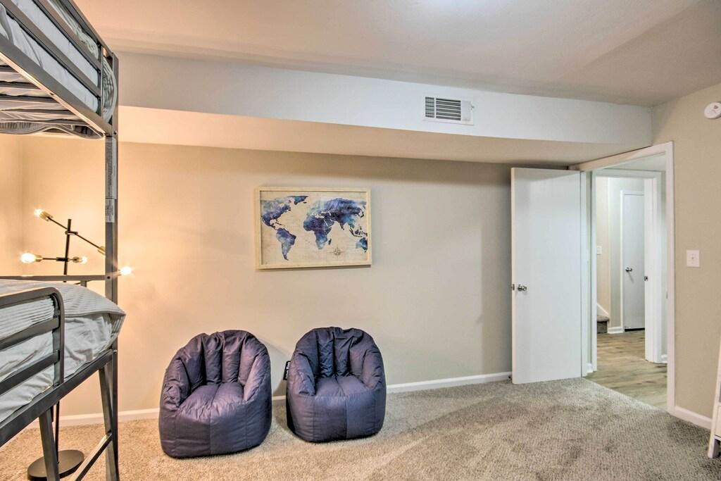 Augusta House One Mile to Masters Golf Club Pet Policy