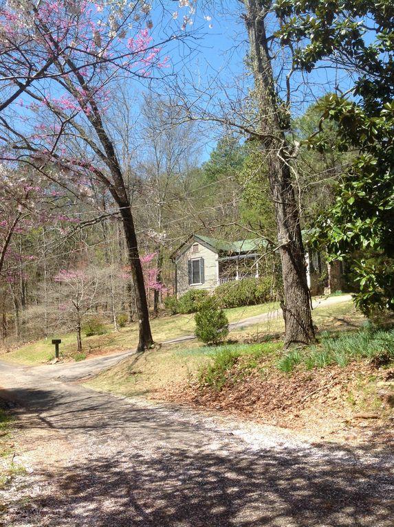 VRBO Oxford Pet Policy