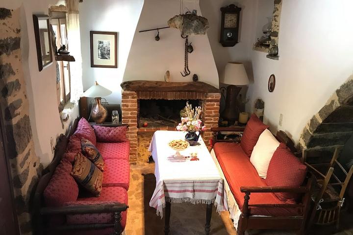 Pet Friendly Mylopetra Traditional House
