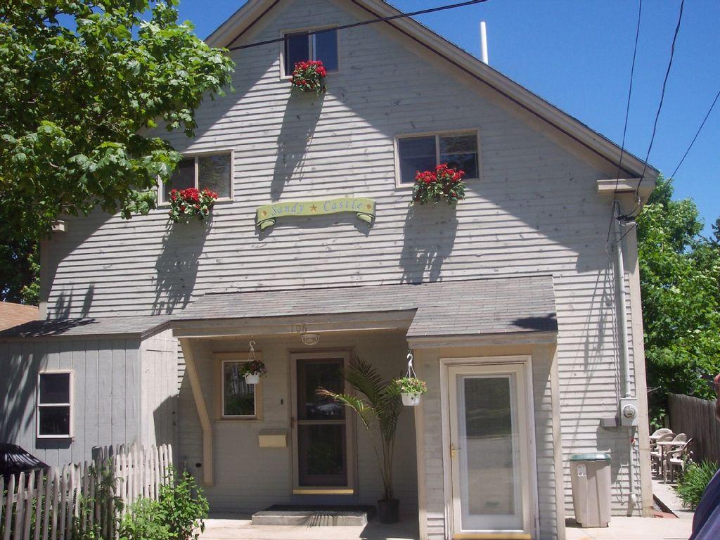 Pet Friendly Vacation Rentals In Old Orchard Beach Me Bringfido