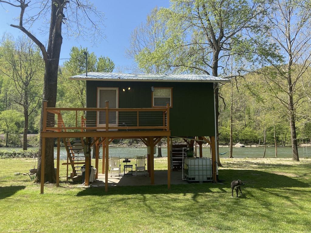 Pet Friendly French Broad River Cabin