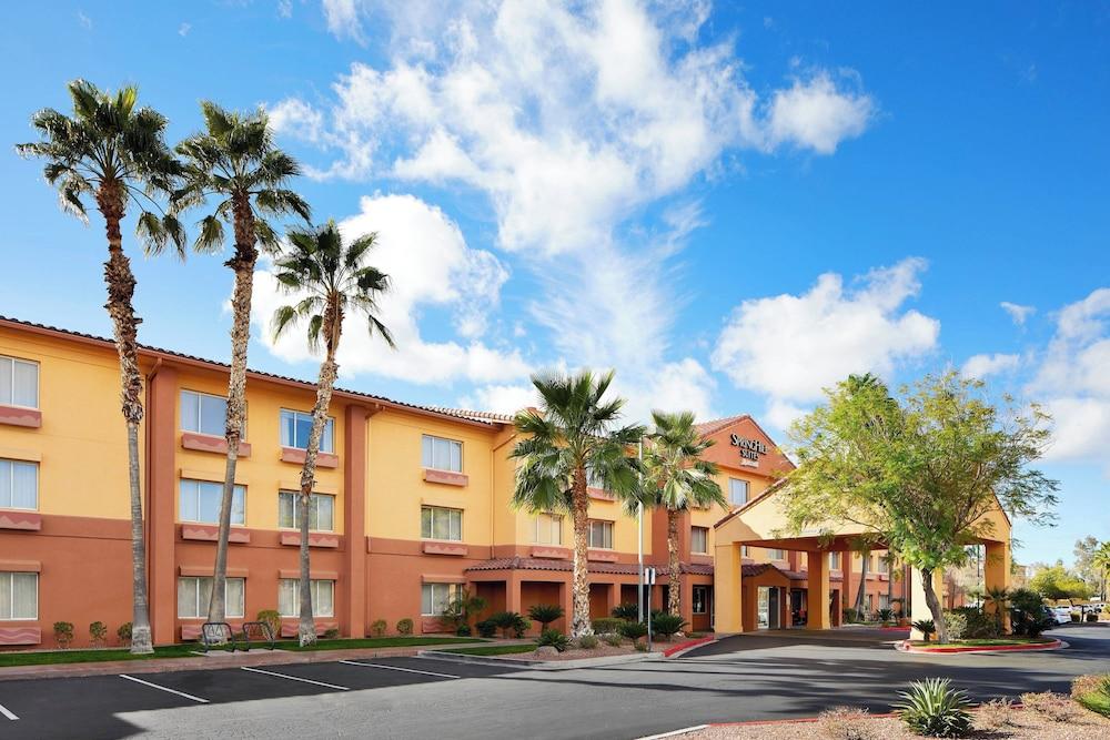 Pet Friendly Springhill Suites Tempe at Arizona Mills Mall