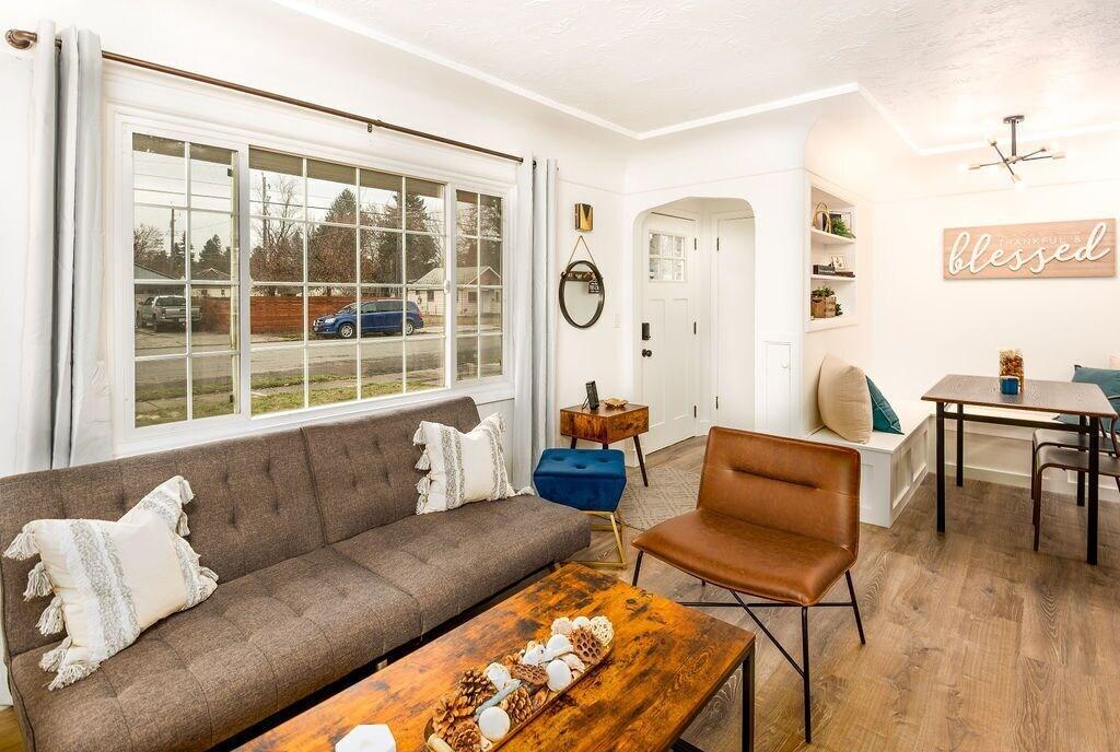 Executive Coeur D’alene Tiny Home Experience Pet Policy