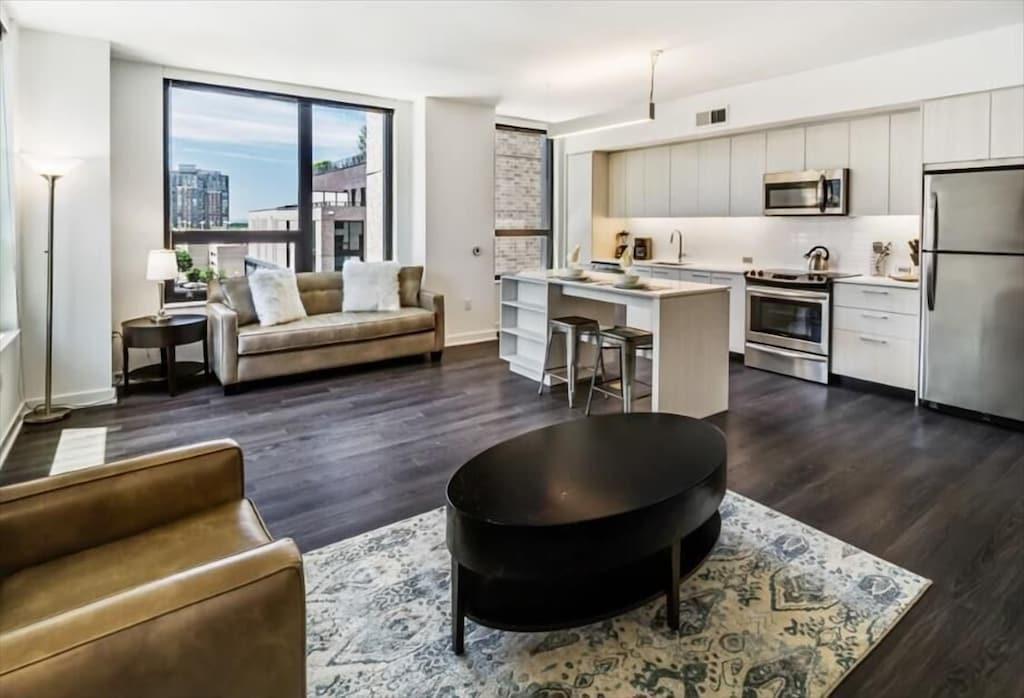 Modern 2BR Near Herndon Pet Policy