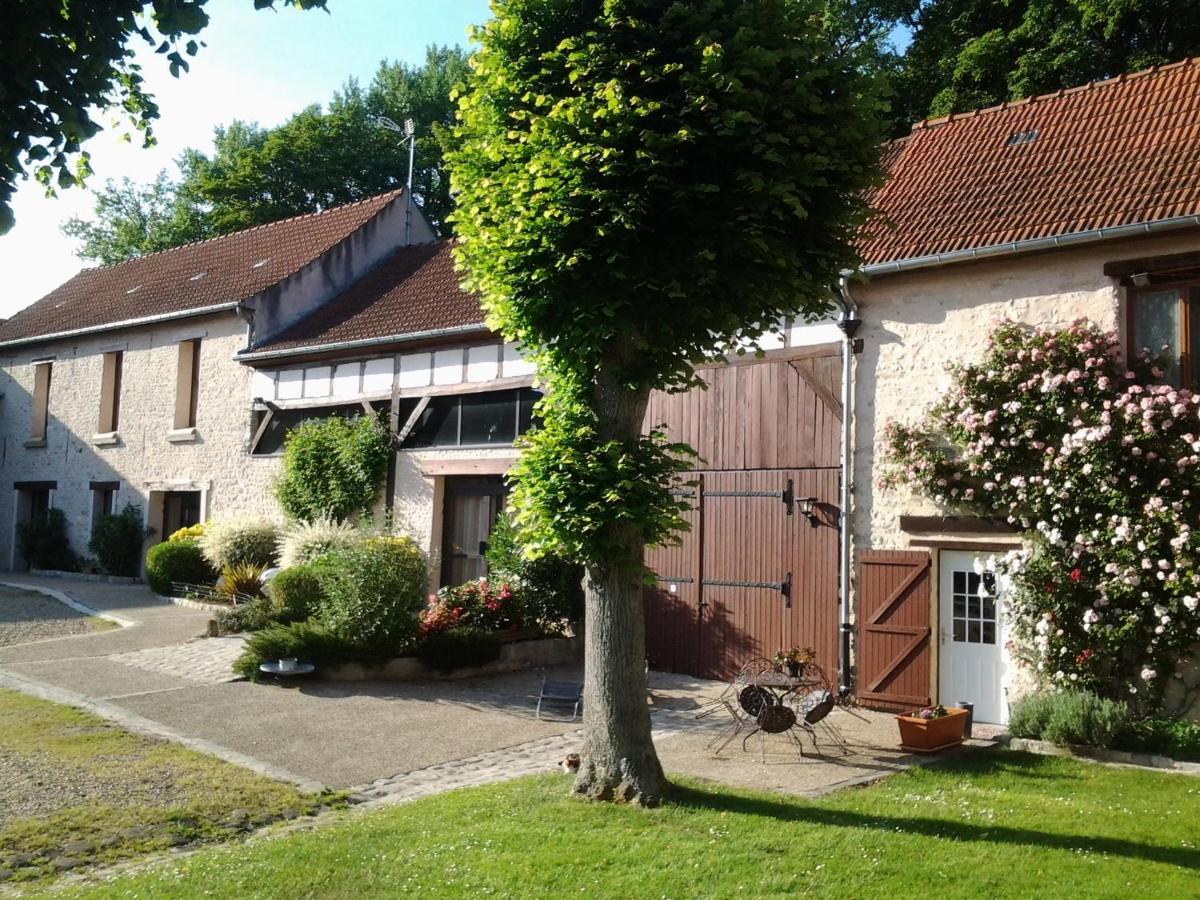 Pet Friendly La Ferme de Vintué