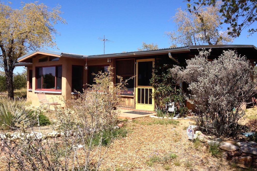 Pet Friendly Vacation Rentals in Oracle, AZ BringFido