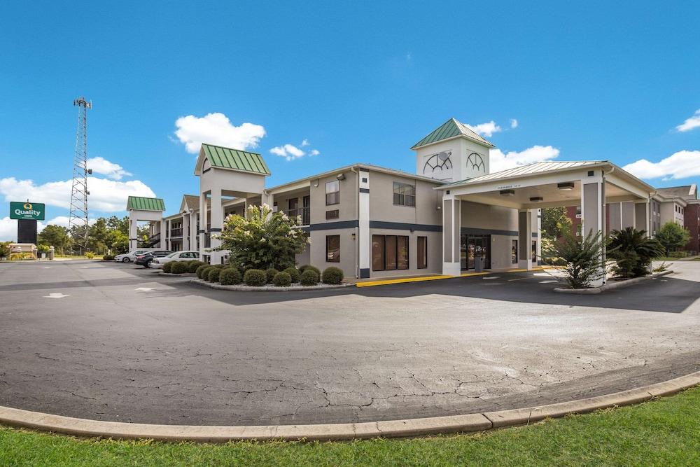 Pet Friendly Quality Inn Quincy - Tallahassee West