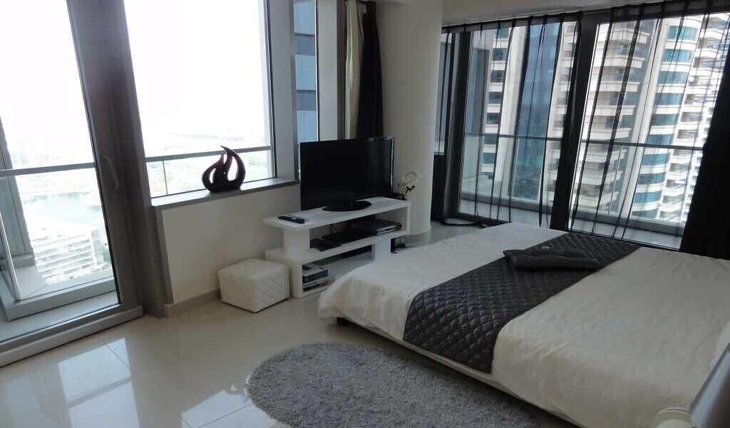 Pet Friendly Luxury Tower 2BR Apartment in Oceanfront Resort