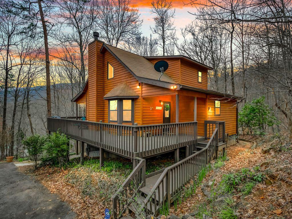 Little Bear Lodge Pet Policy