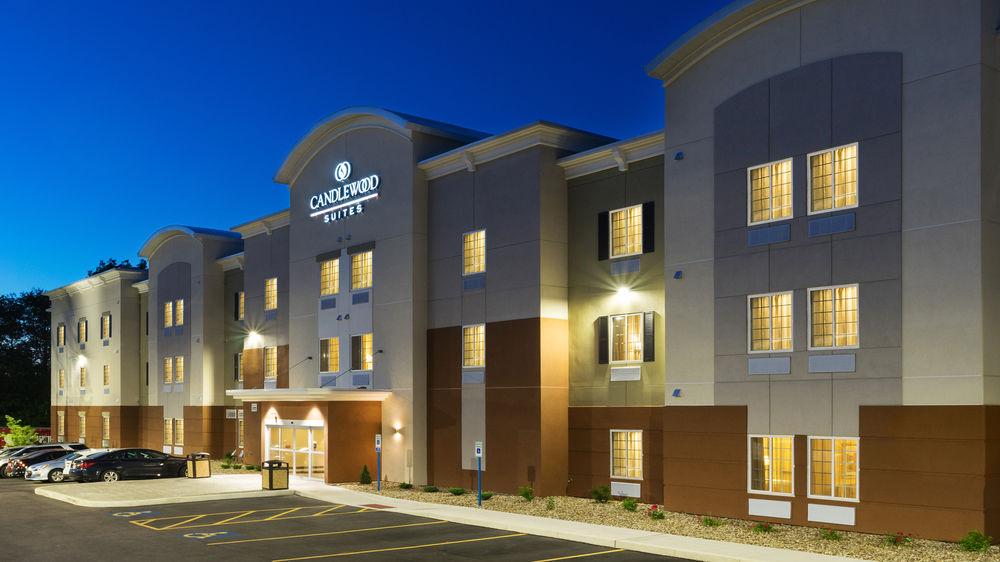 Candlewood Suites Grove City Outlet Center Pet Policy